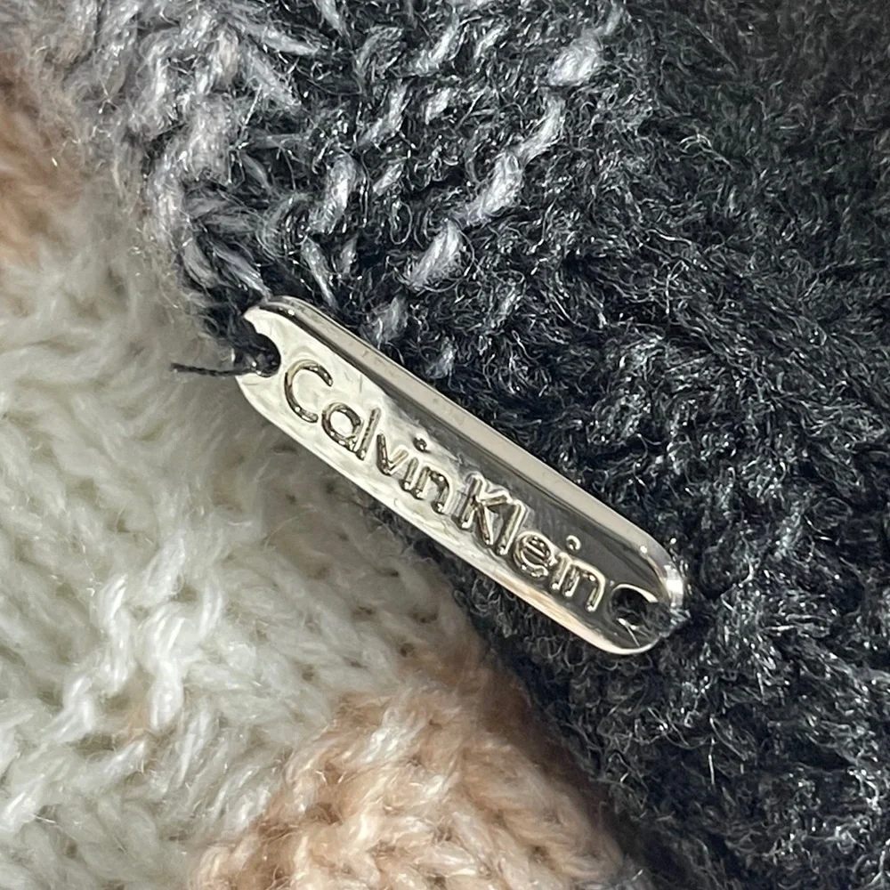 *Calvin Klein Women's Piink & Gray Striped Infinity Scarf